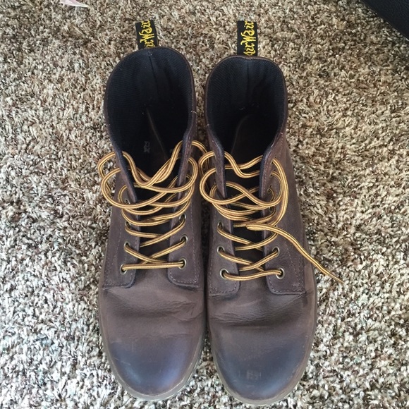 Dr. Martens Brown Leyton Boots