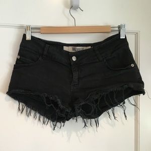 Brandy Melville black shorts