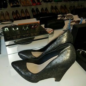 Bcbg maxazria wedge heels