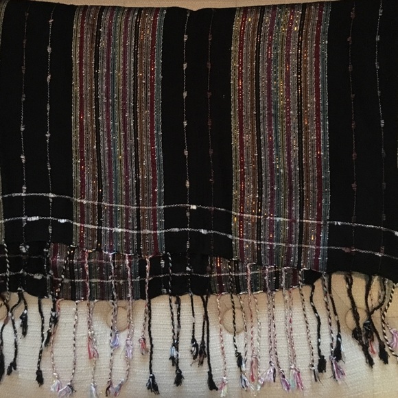 Multi-colored scarf - Picture 2 of 2