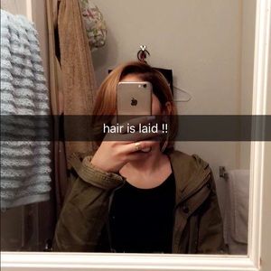 Meet your Posher, Loannie