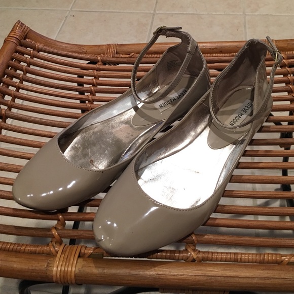 Steve Madden Nude Ankle Strap Flats - Picture 2 of 4