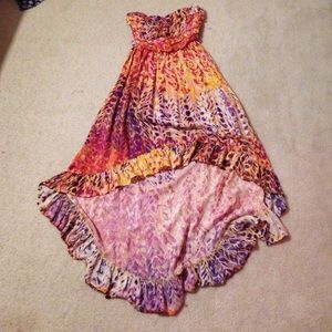 A hi-low colorful strapless dress.
