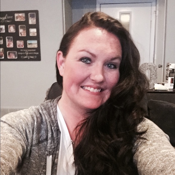 Meet your Posher, Darian - Picture 1 of 1