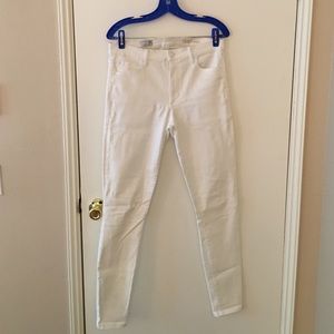 Gap True Skinny jeans