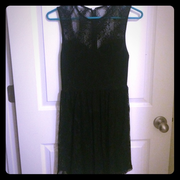 Black lace dress