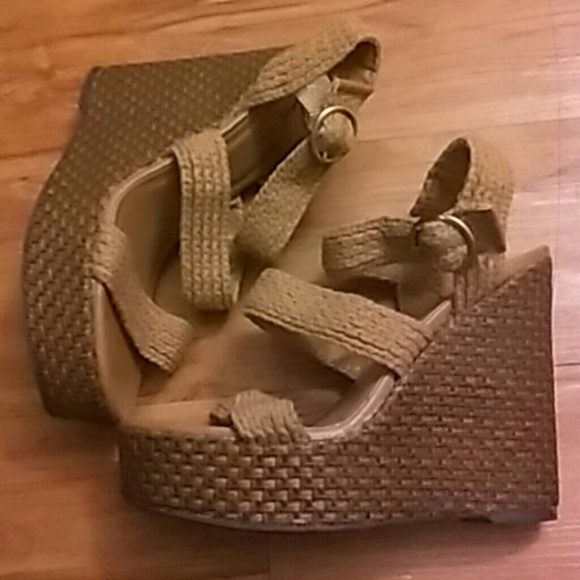 Tan Woven Wedges