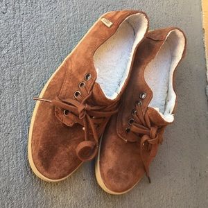 Women's Vans, size 5. Gently used.