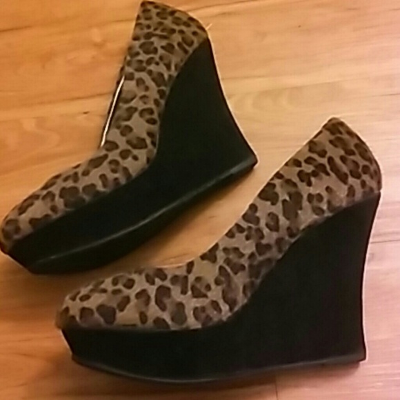 Leopard Print Wedges