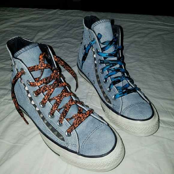 nwot converse Allstars - Picture 2 of 4