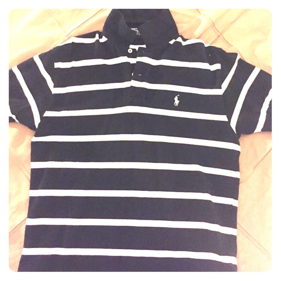 Men's Ralph Lauren polo sz. Medium