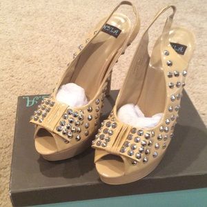 N.Y.L.A. New in Box Sling Back