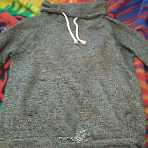 Sweater - Picture 1 of 2