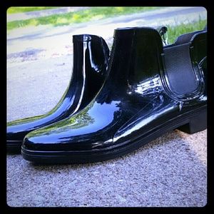 Brand new rubber booties make offer!