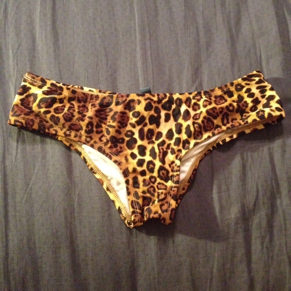 Cheetah bottoms