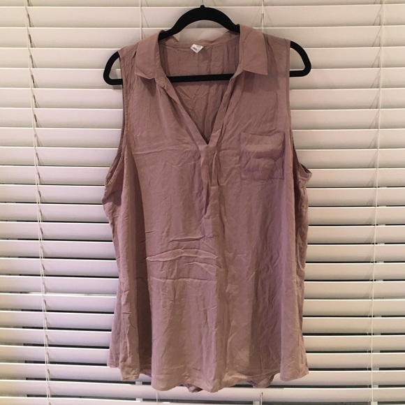 Wide strap gauzy blouse