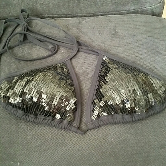 Victorias secret bikini top