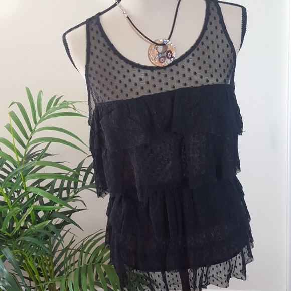 Tops - Ruffled and layered sleeveless black top. Size M