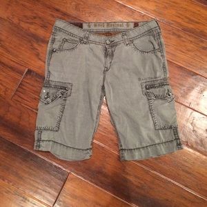 Rock revival shorts size 27