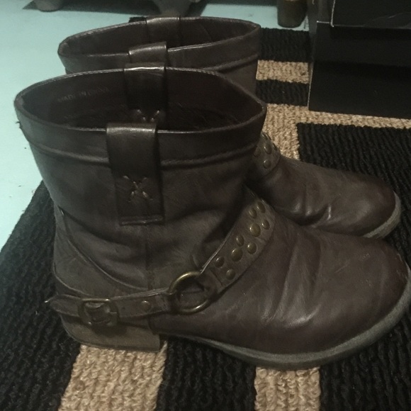 forever 21 "cowgirl" ankle booties