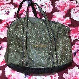 VS shiny travel bag