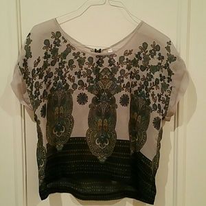 Xhilaration Patterned Crop Top