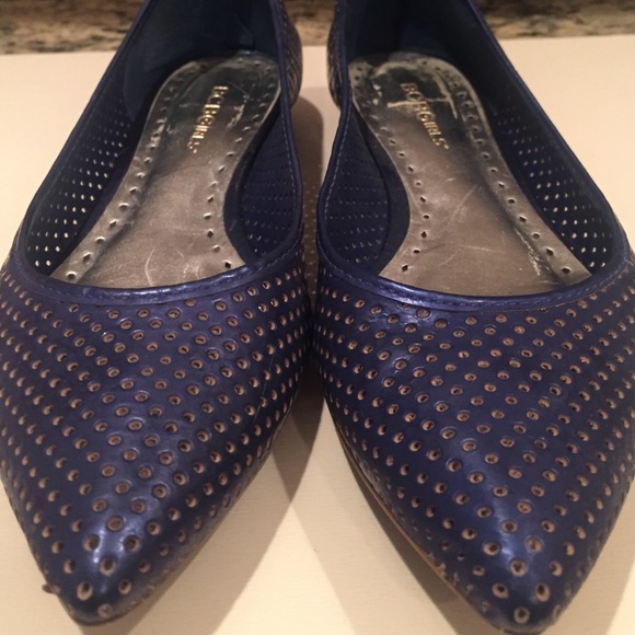 BCBGGirls Flats Size 7 - Picture 6 of 8