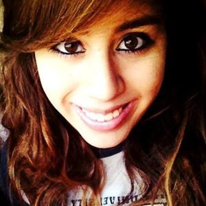 Meet your Posher, April