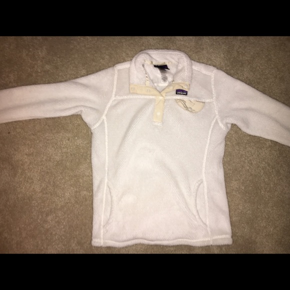 Girls Patagonia White Snap-T Pullover- SIZE L