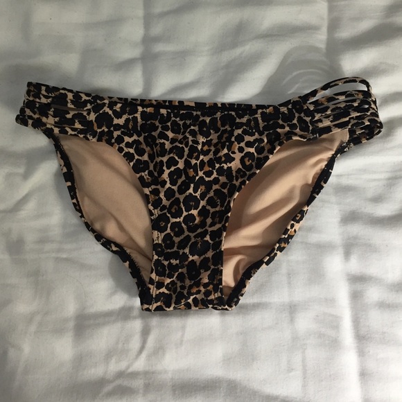 Bikini bottom - Picture 1 of 3