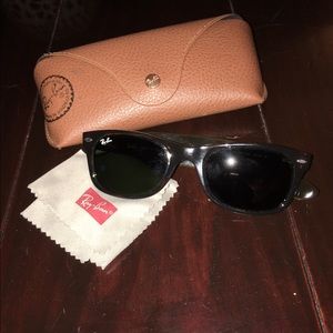 Classic Brown Ray Ban Sun Glasses