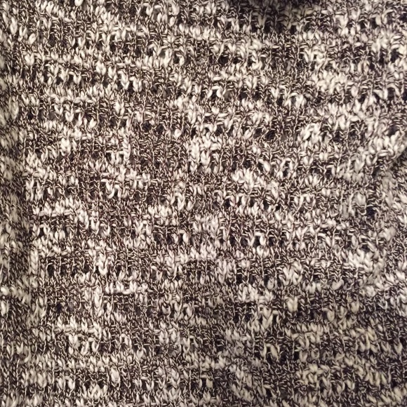 Sweater - Picture 3 of 3