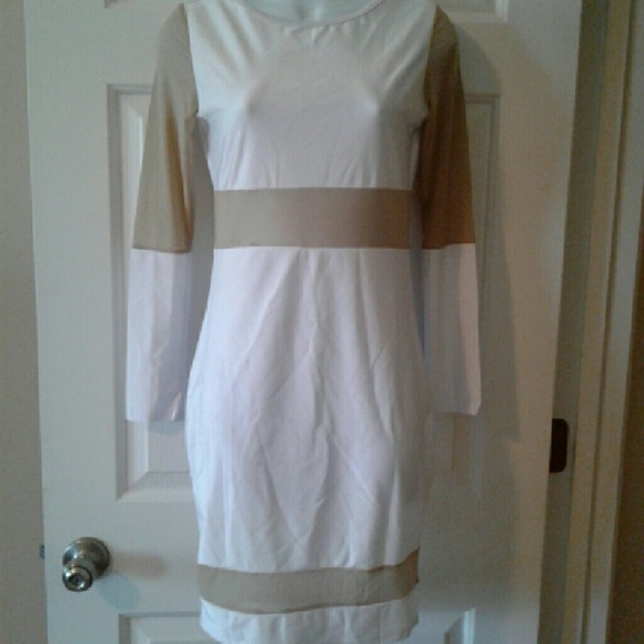Women Dress - Picture 1 of 3