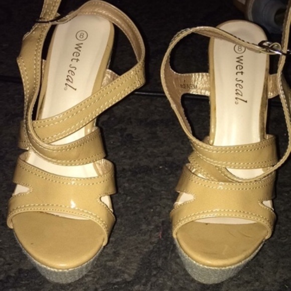 Wedges - Picture 3 of 3