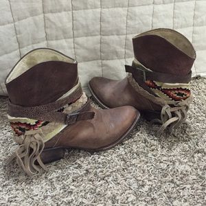 Steve Madden - FREEBIRD MZCAL