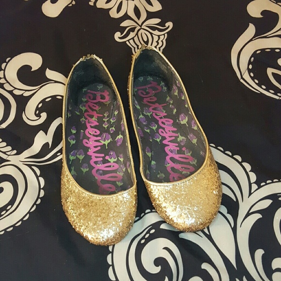 Betseyville gold glitter flats