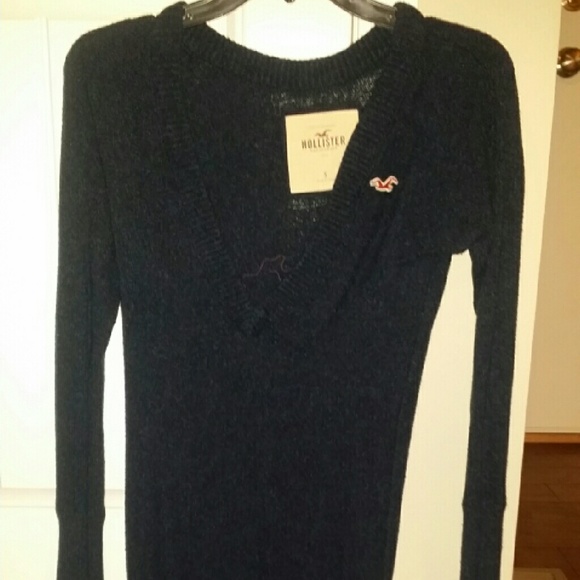 Darl blue sweater