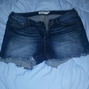 Frayed Jean shorts