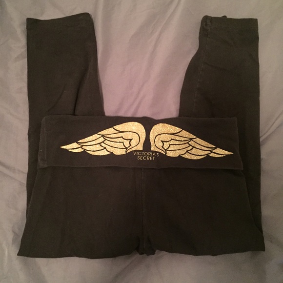 Victoria's Secret Crop Yoga Legging