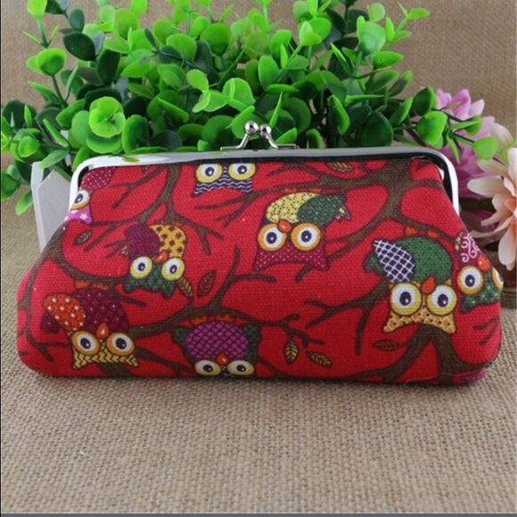 Owl Clutch or Makeup Pouch - Picture 2 of 3