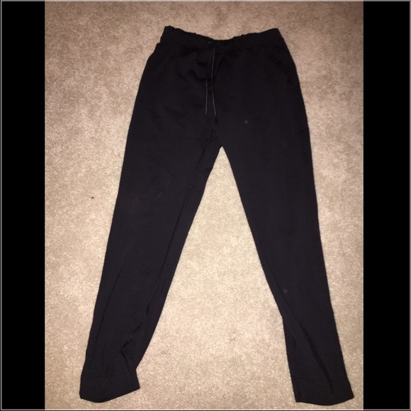Lululemon Trousers - Picture 1 of 2