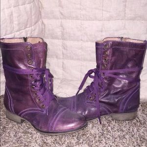 Steve Madden Original  Troopa Boot - PURPLE