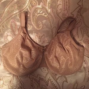 larwick 34 DDD Chantelle minimizer, full coverage