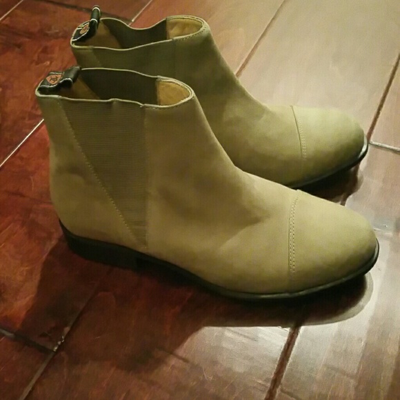 Ariat ankle boots