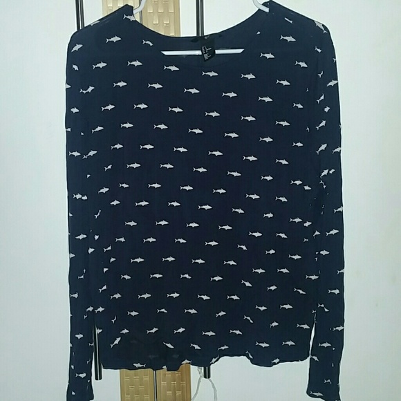 H&m shark shirt Clearance