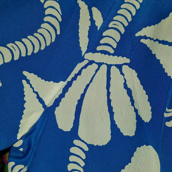 2 Elsa bundle - Picture 2 of 3