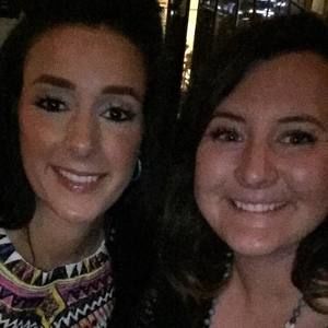 Meet your Posher, Traci