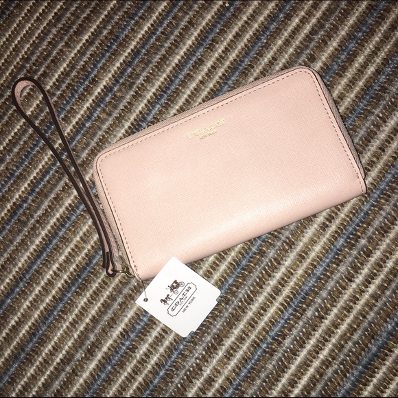 Brand New Coach Wristlet