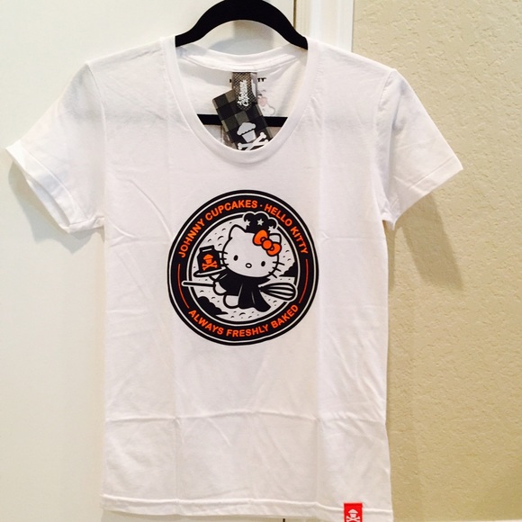 ❌Sold❌ Johnny Cupcakes HelloKitty Tops