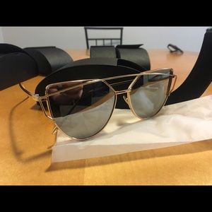 Retro sunglasses silver lens gold